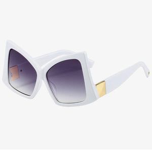 Oversized Cat Eye Sunglasses